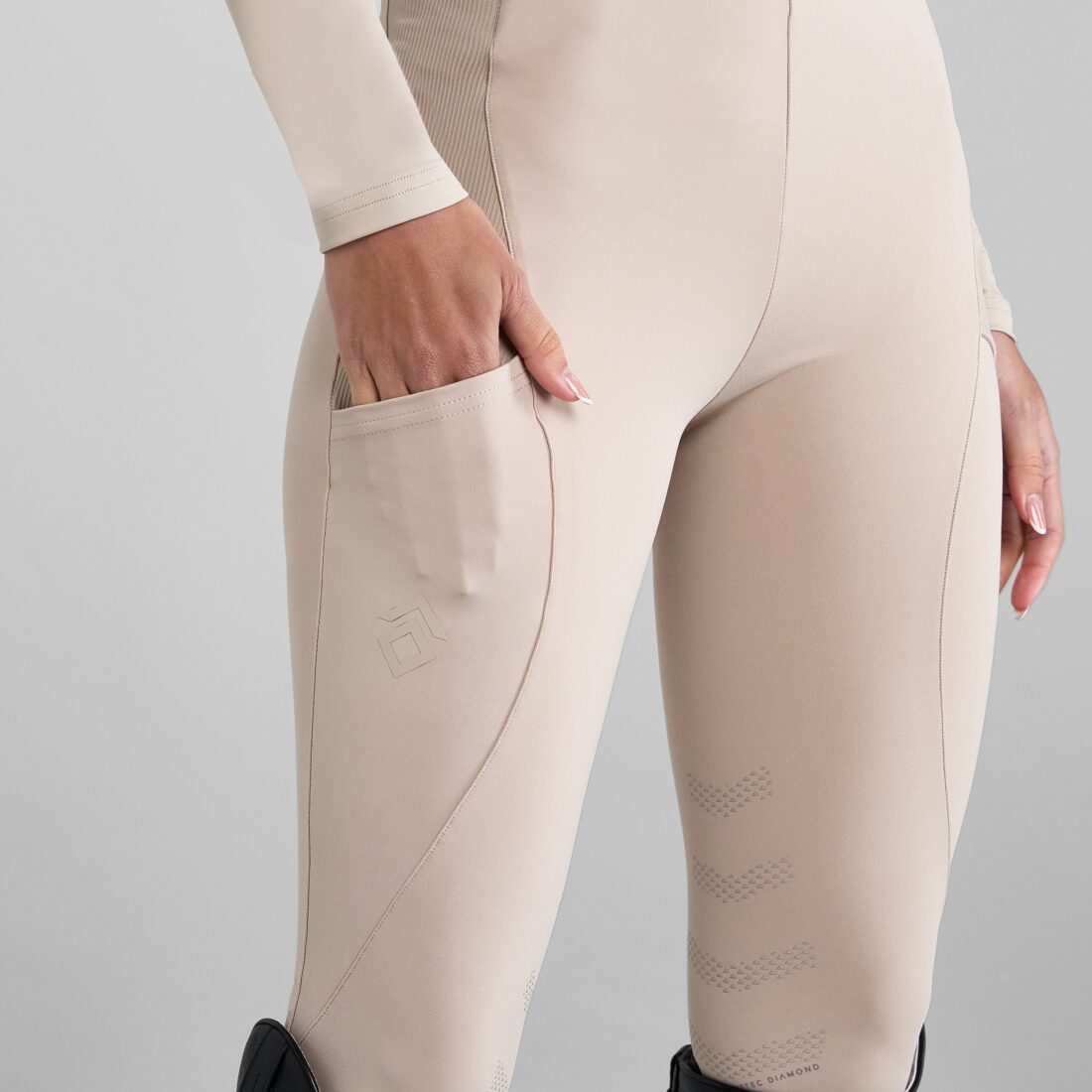 Beige Core Leggings Knee Grip