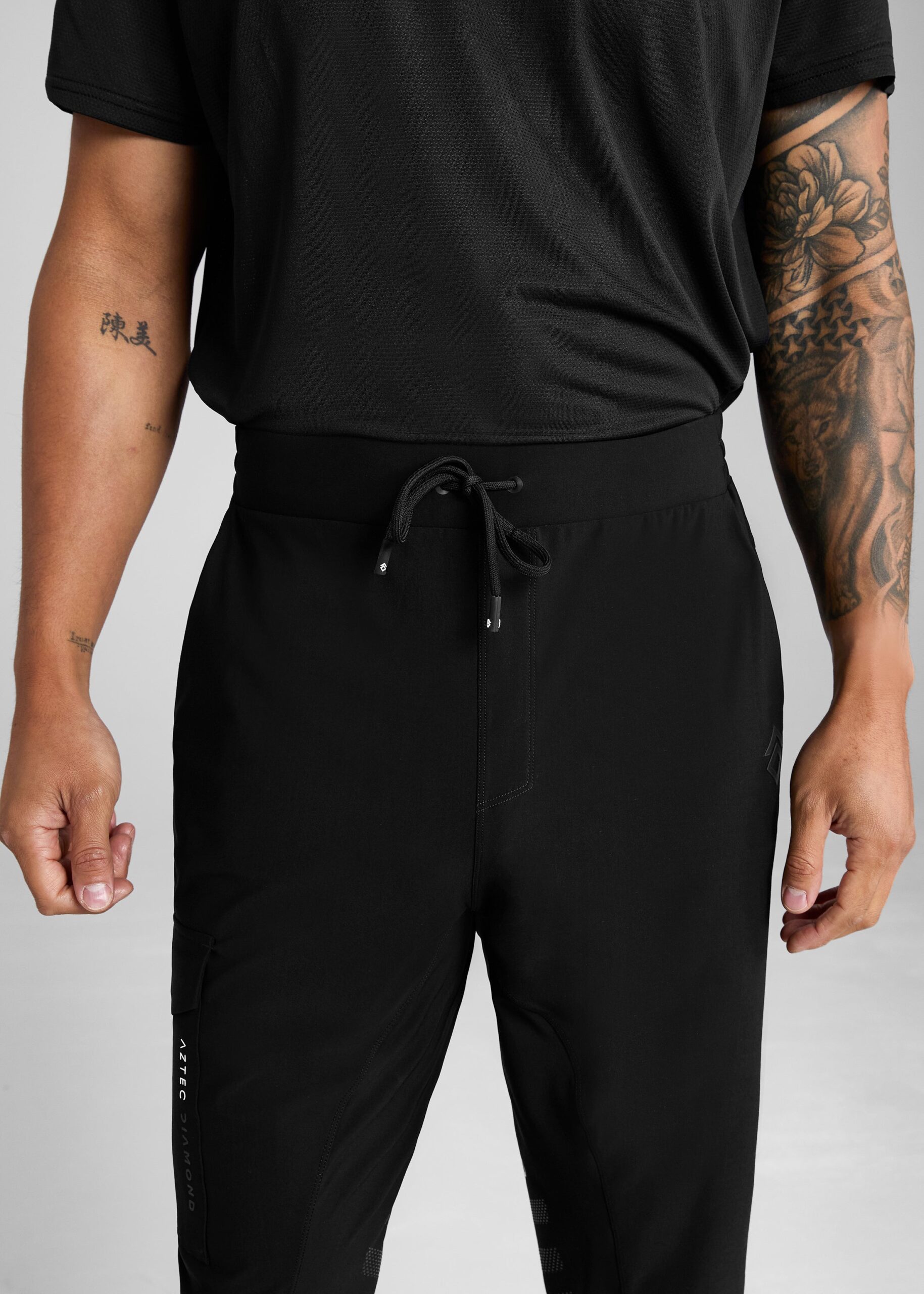 Mens Black Core Training Pants Knee Grip